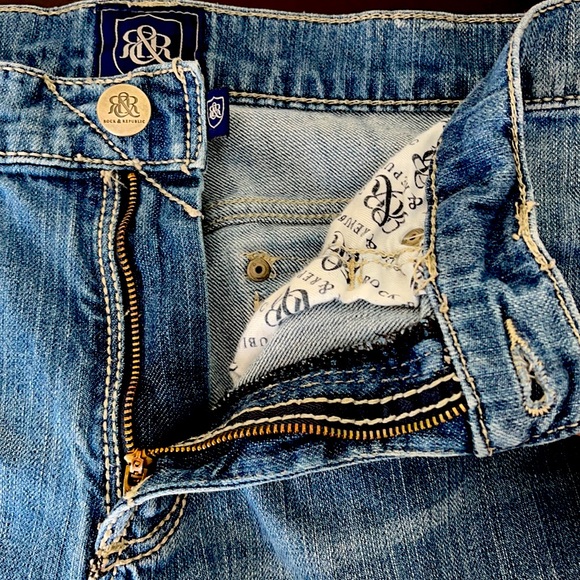 Authentic Rock & Republic, size 34x29 - Picture 5 of 8